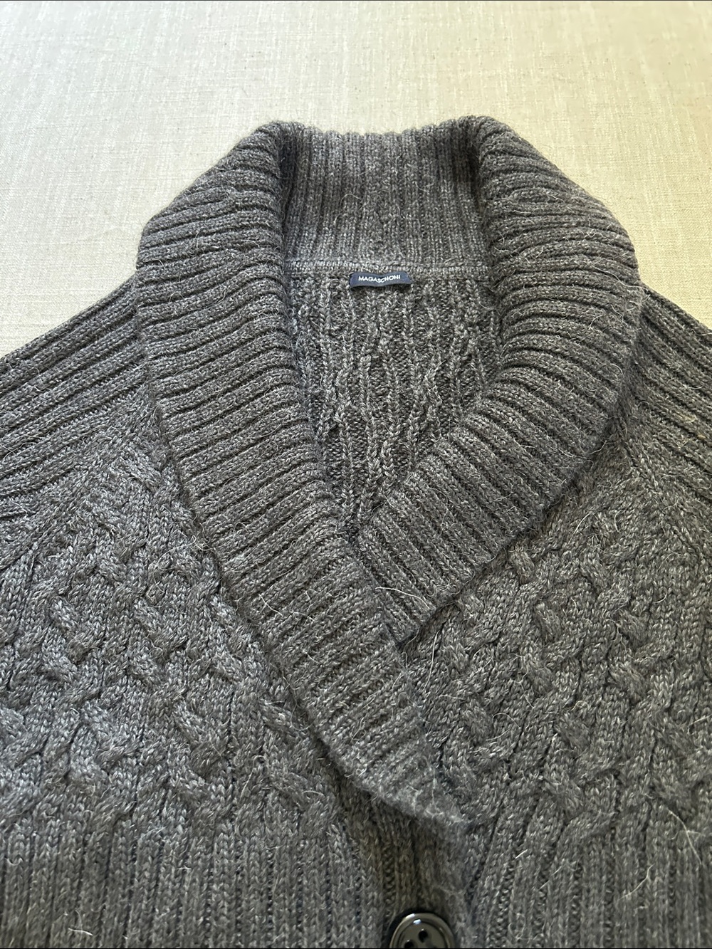 Magaschoni Cable-Knit Sweater Shawl Collar Vest Charcoal Business Casual - Picture 13 of 15